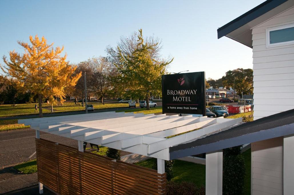 Broadway Motel & Miro Court Villas Matamata Esterno foto
